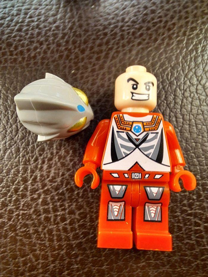 Figurine Lego compatible Ultraman - photo numéro 2