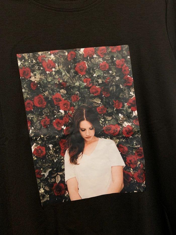 T-shirt Lana Del Rey 🌹 - photo numéro 2