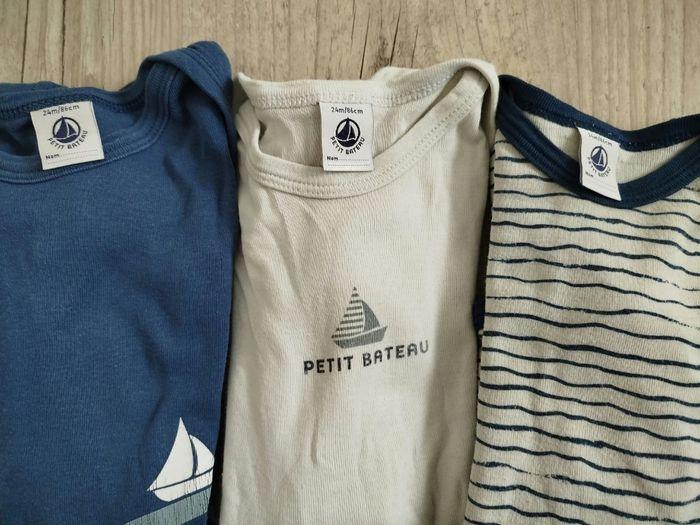 Lot 3 bodies Petit Bateau 24 mois. - photo numéro 2