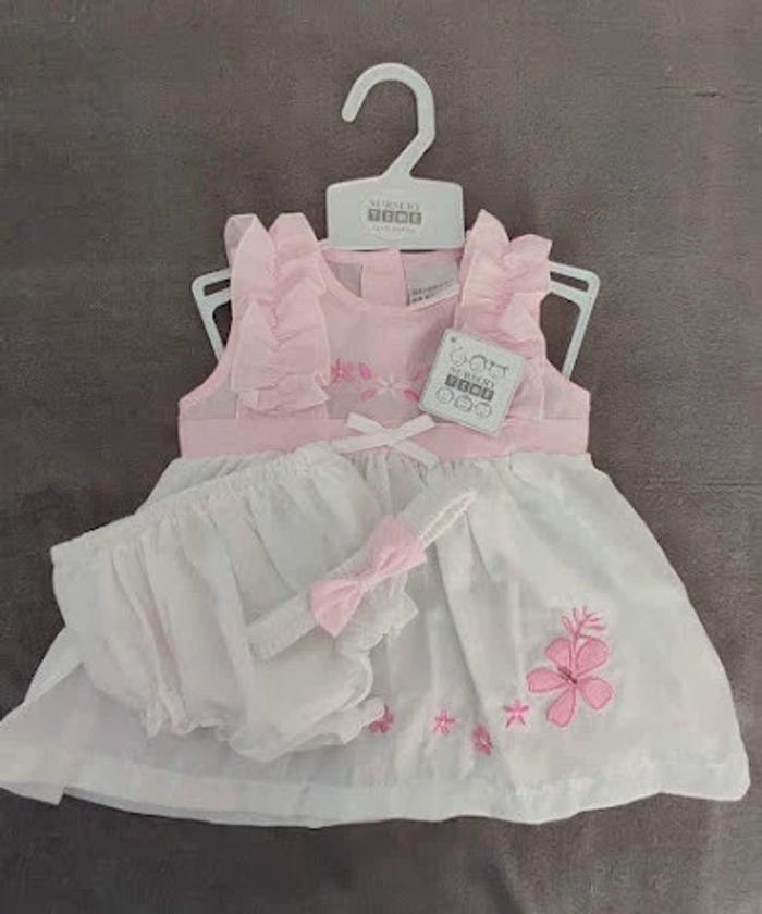 Robe rose 3 pièces 12/18 mois neuve blanche et rose - photo numéro 1