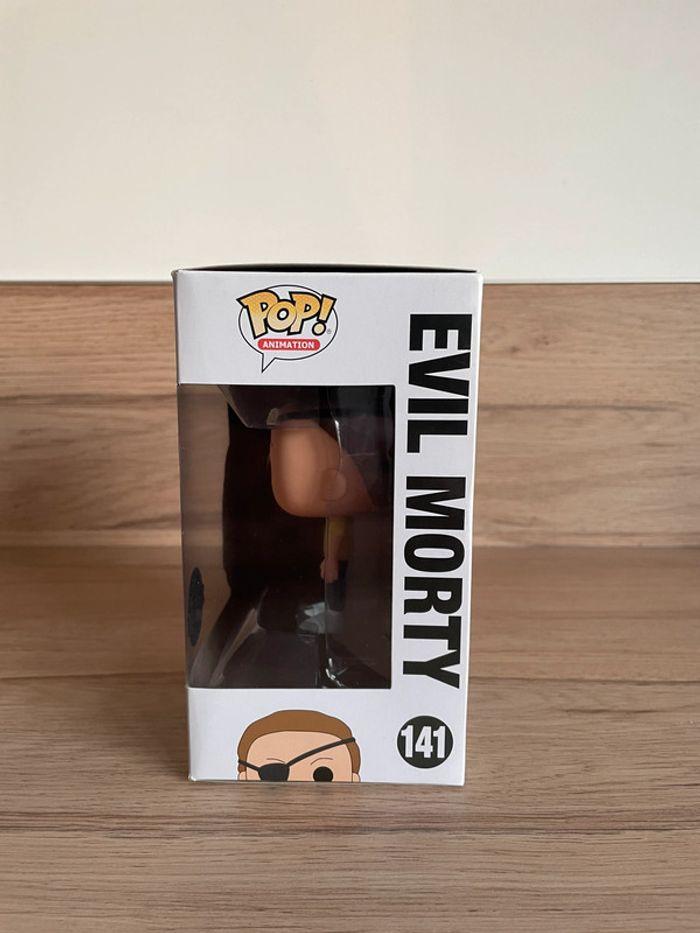 Figurine Funko Pop Rick et Morty : Evil Morty 141 Exclusive Edition Très Rare - photo numéro 2