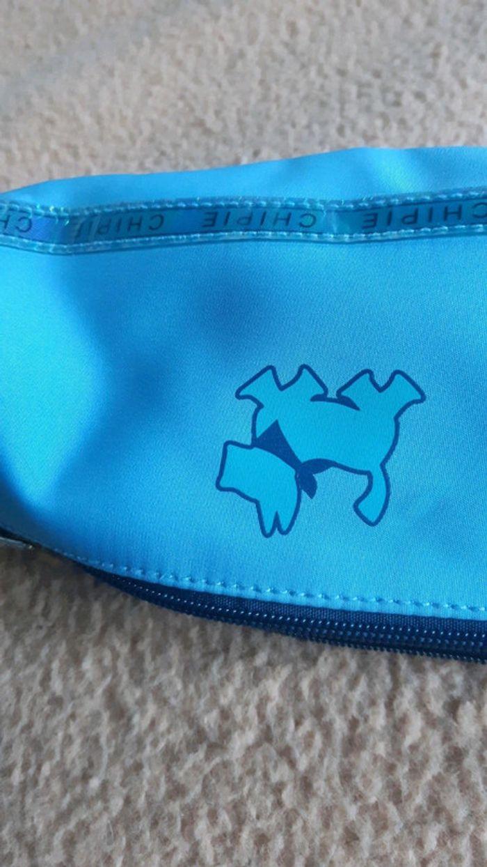 Trousse fille bleu chipie très bon état - photo numéro 10