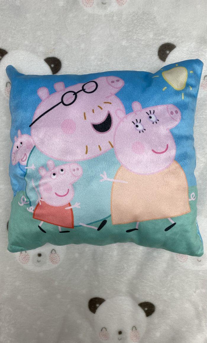 Lot Peppa Pig enfant sac et coussins - photo numéro 2