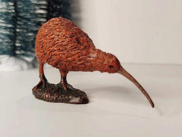 Figurine oiseau  kiwi - photo numéro 2