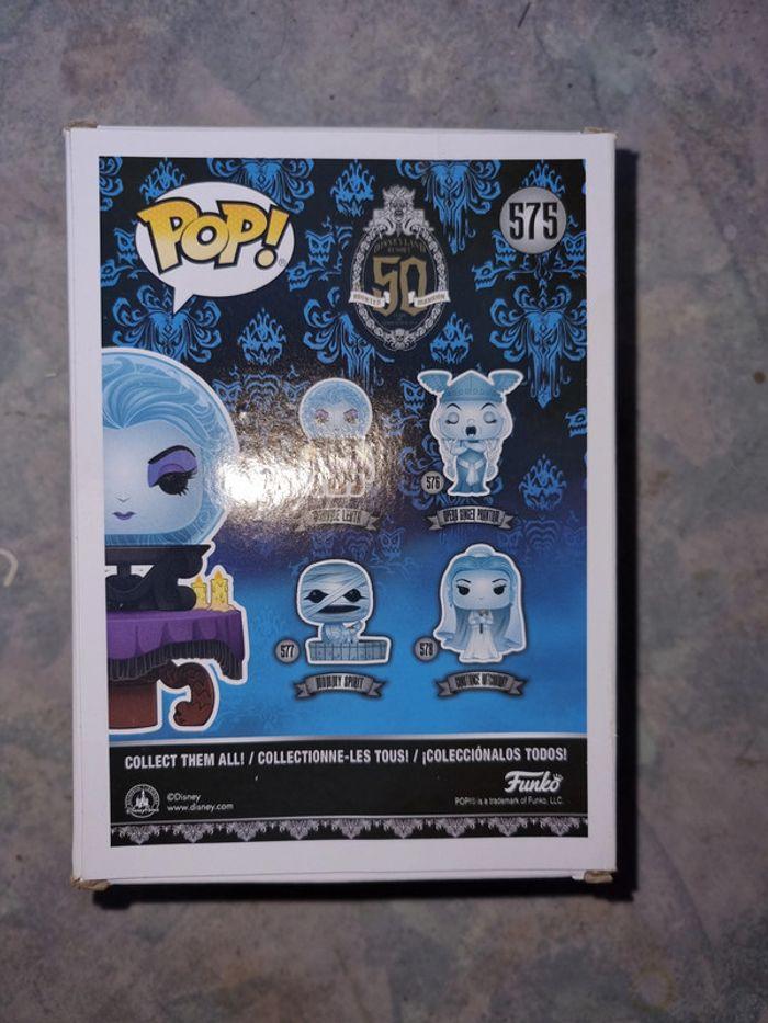 Funko Madame Leota #575 GITD exclu park Disney - photo numéro 3