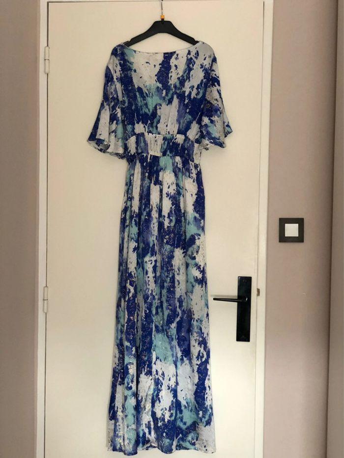 Robe longue bleu motifs dorés - photo numéro 6