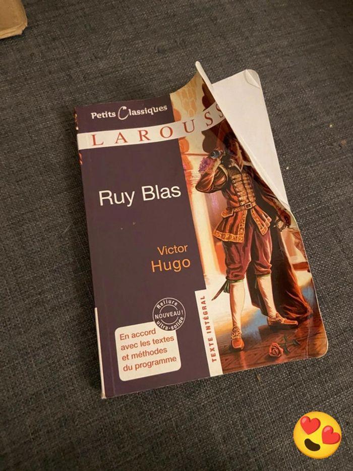 📚 Livre Petits classiques Larousse « Ruy Blas » de Victor Hugo📚 - photo numéro 3