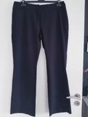 Pantalon noir T. 44