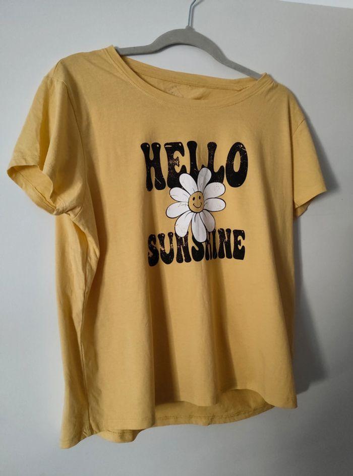 T-shirt femme soleil - photo numéro 1