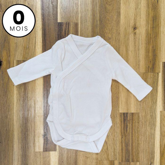 Lot pyjama + 2 body blanc - Taille naissance / 0 mois - neuf - photo numéro 5