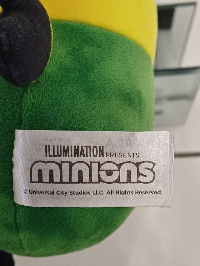 Peluches Minions Déguisés Illumination - photo numéro 7