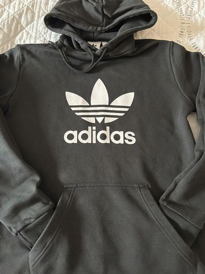 Sweat capuche Adidas taille S - photo numéro 2