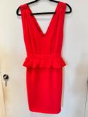 Robe Maje rouge détails froufrous Taille 36/38