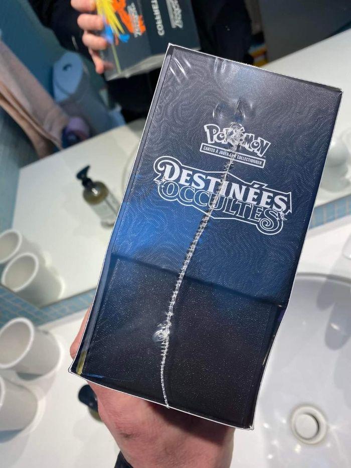 Pokémon  Etb Destinées Occultes scellée fr - photo numéro 6