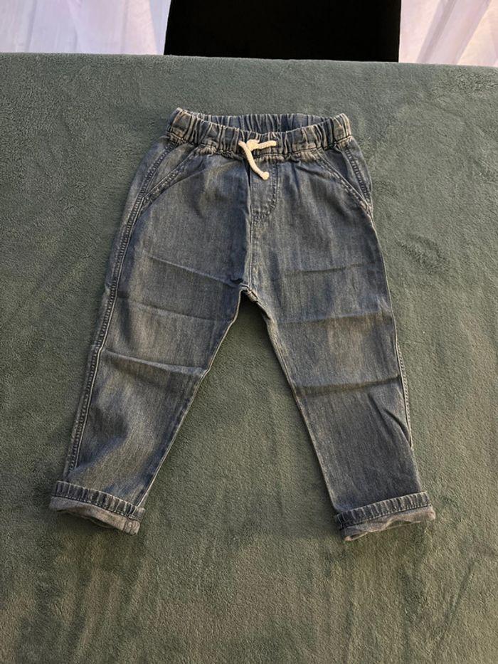 Jeans 2 ans - photo numéro 1