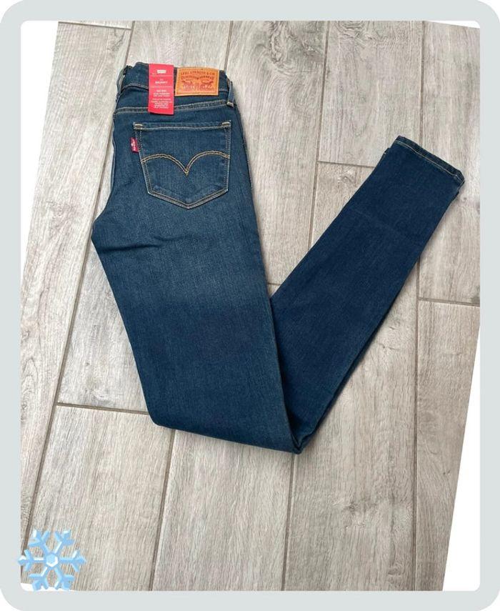 Jeans Levi’s taille 24x32 femme - photo numéro 1