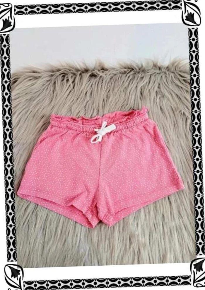 Beau  short  H&M  9 mois - photo numéro 1