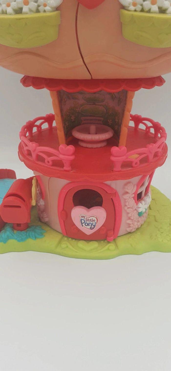 My little pony Ponyville pinkie pie's ballon house - photo numéro 2