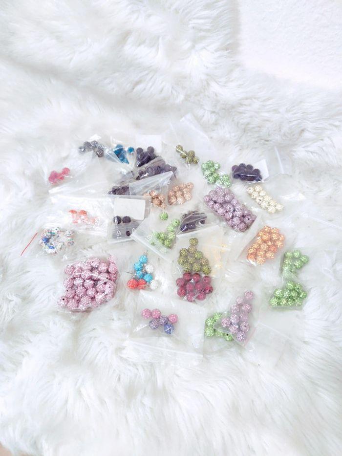 Lot de 350g de perles shamballa pour porte clés - photo numéro 2