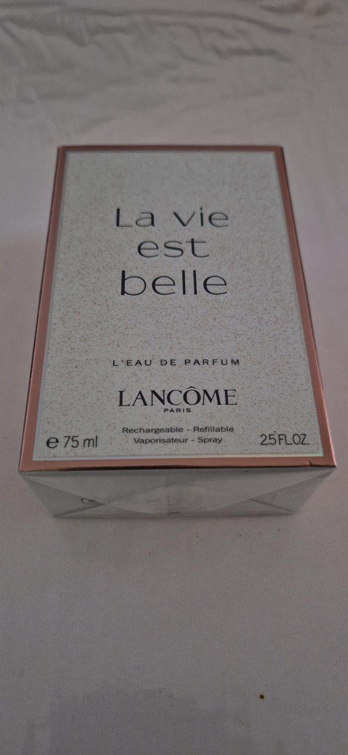 La vie est belle Lancome - photo numéro 1