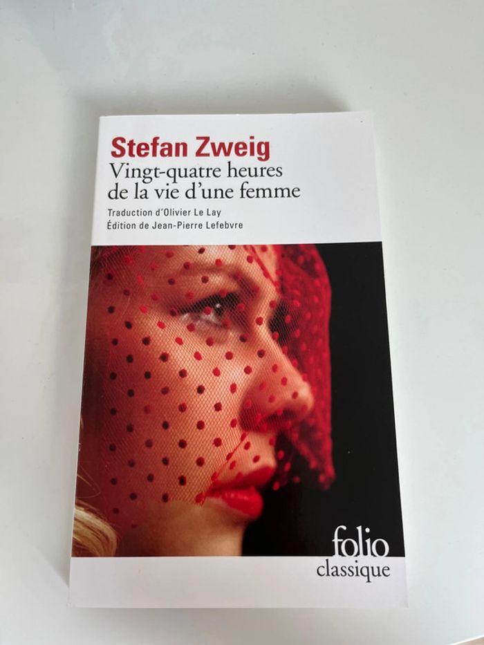 Livre « Vingt-quatre heures de la vie d’une femme » - photo numéro 1