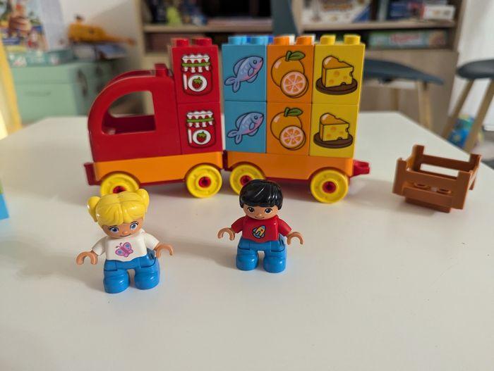 Lego Duplo marchand avec camion - photo numéro 3