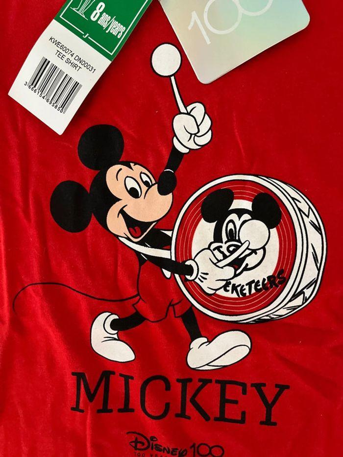 The shirt Disney Mickey 8 ans neuf - photo numéro 3