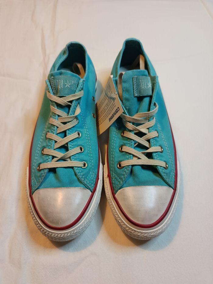 Converse Chuck Taylor All Star Taille 39 - photo numéro 2