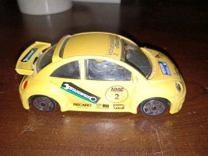 Voiture de collection New beetle cup 10cm - photo numéro 4