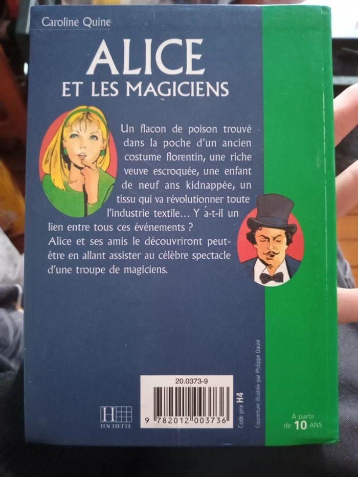 Livre Alice et les magiciens - photo numéro 2