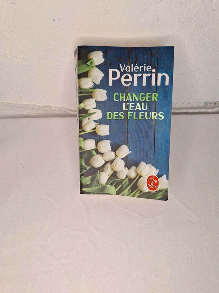 Libre Valérie perrin changer l eau des fleurs - photo numéro 14