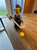 Minifigures Lego - Sam Grizzled Playing Hockey