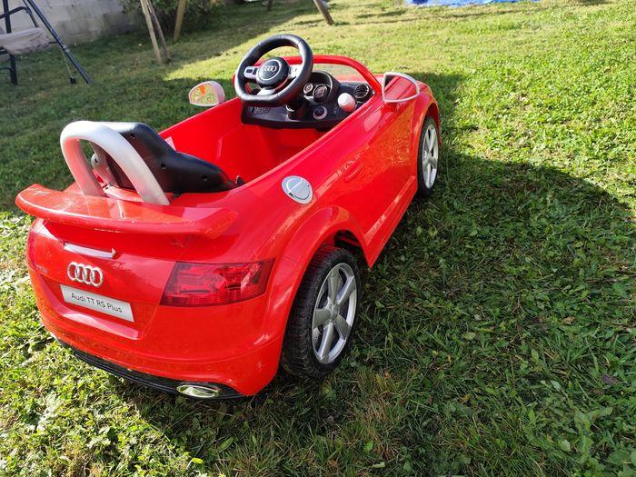 Voiture électrique enfant Audi tt RS plus - photo numéro 8