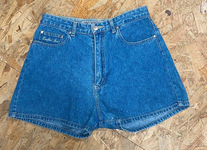 Short jean Complice taille 40 - photo numéro 1