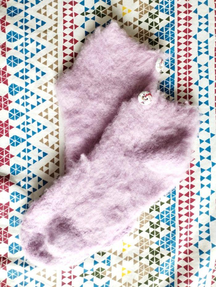 💥 NEUF chaussettes cocooning mohair rose lilas embellissement boutons père Noël - photo numéro 1