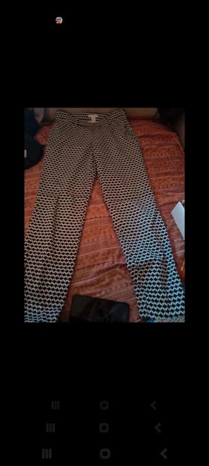 Pantalon H&M femme taille 34 - photo numéro 1