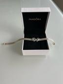 Bracelet pandora reflexion+ 2 charms+porte clé ouverture charms