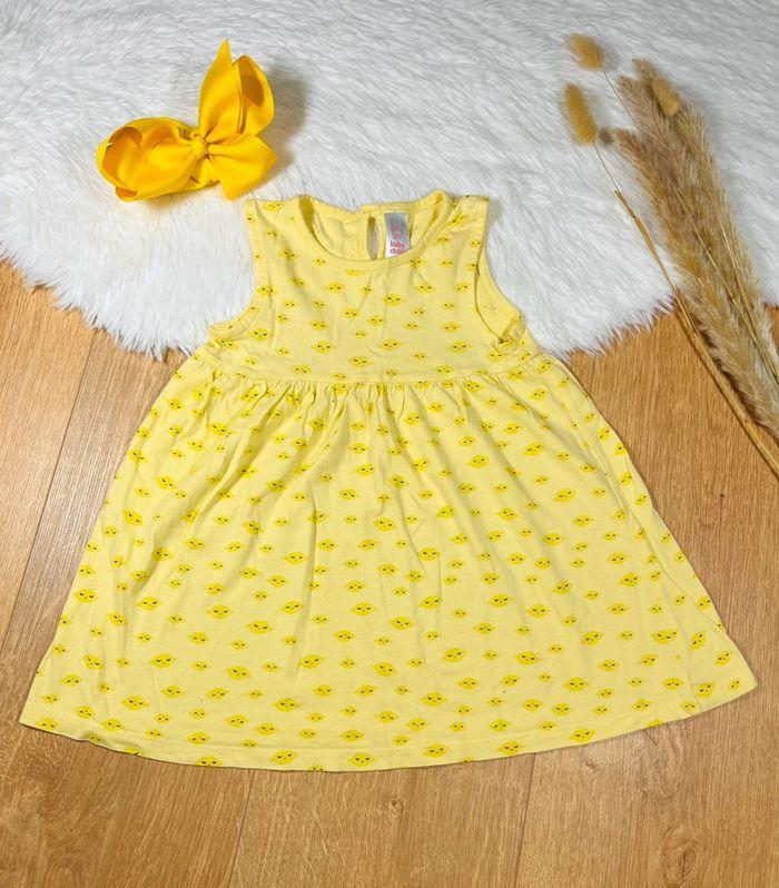 Robe jaune à motifs - photo numéro 1