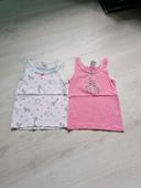 Lot de 2 maillots de corps fille. Taille 5 ans