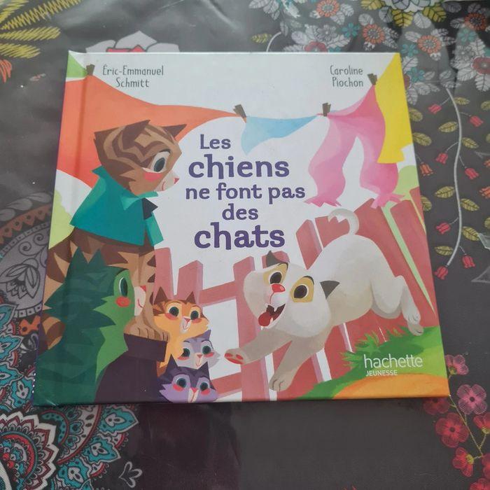 Livre Les chiens ne font pas des chats - photo numéro 1