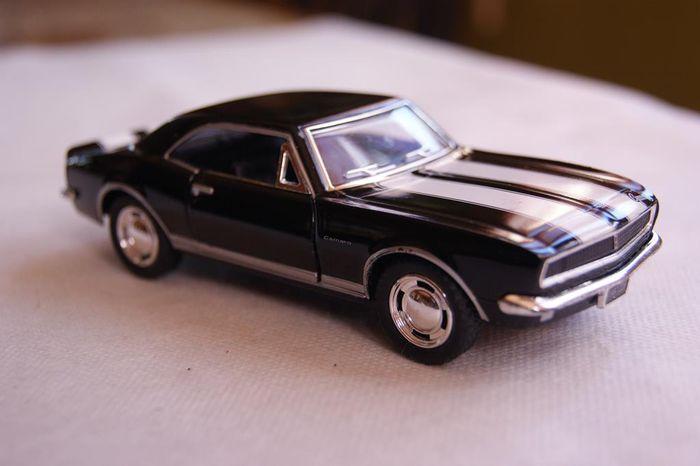 Voiture miniature Chevrolet Camaro - photo numéro 7