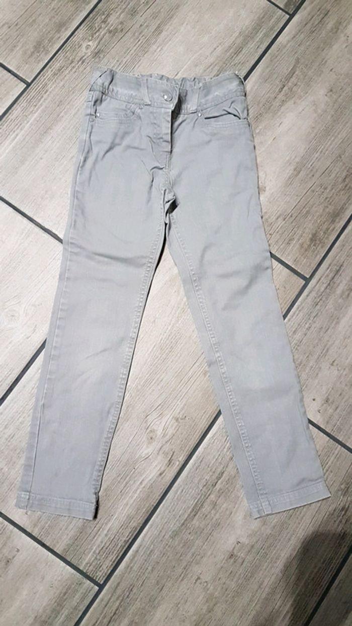 Pantalon fille 8ans - photo numéro 1