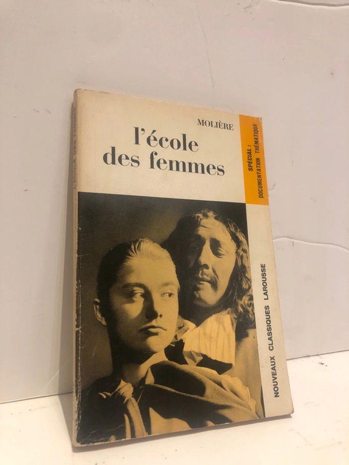 Livre classique Molière l’ecole des femmes - photo numéro 2