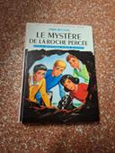 Le mystère de la roche percée