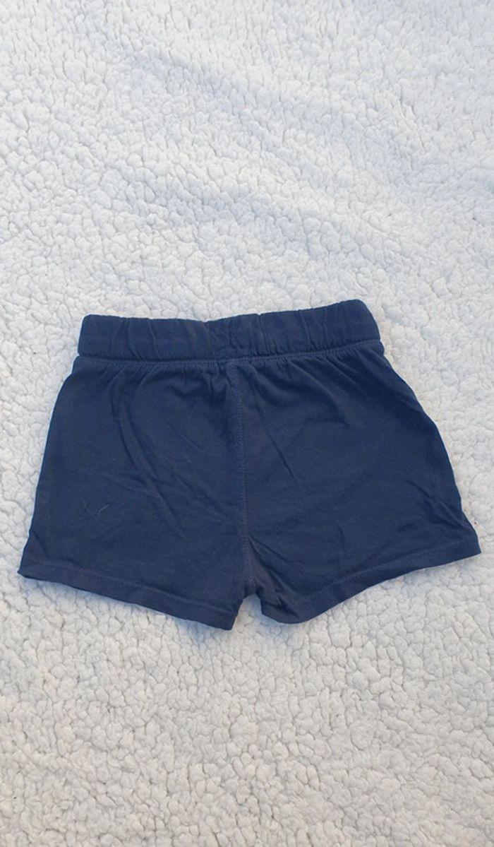 Short Taille 12mois - photo numéro 3