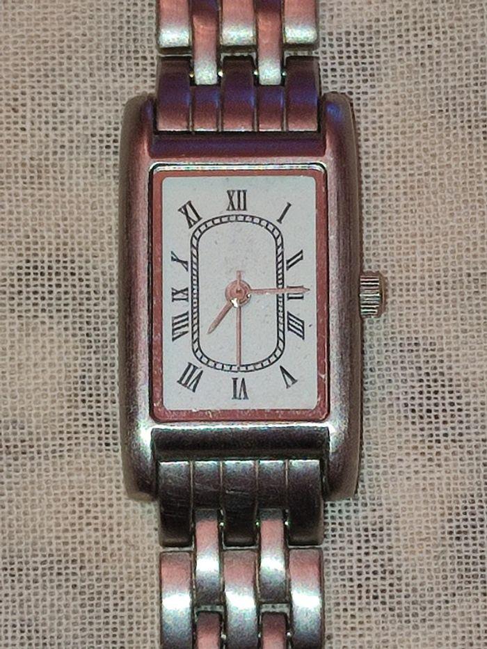 Montre femme - photo numéro 2