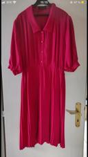 robe fuschia plissée