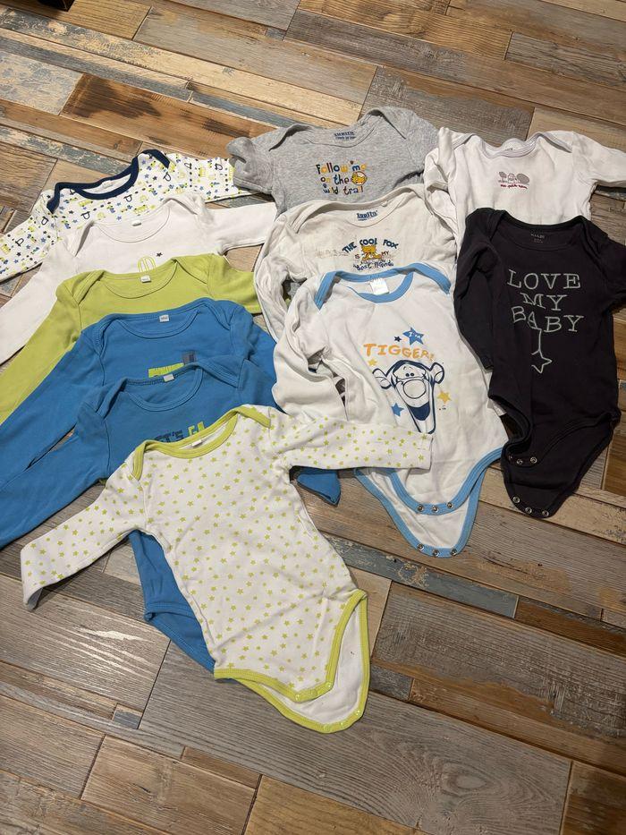 Lot vêtements bébé garçon 24 mois - photo numéro 6