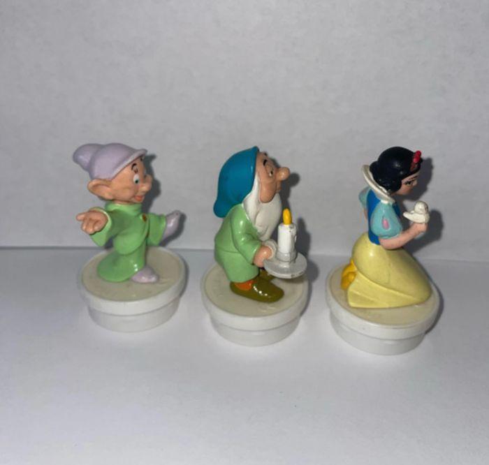 Lot figurines Disney blanche-neige et les sept nains nestle Smarties - photo numéro 8