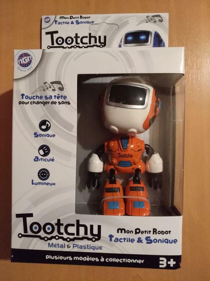 Mon petit robot Tootchy - photo numéro 1